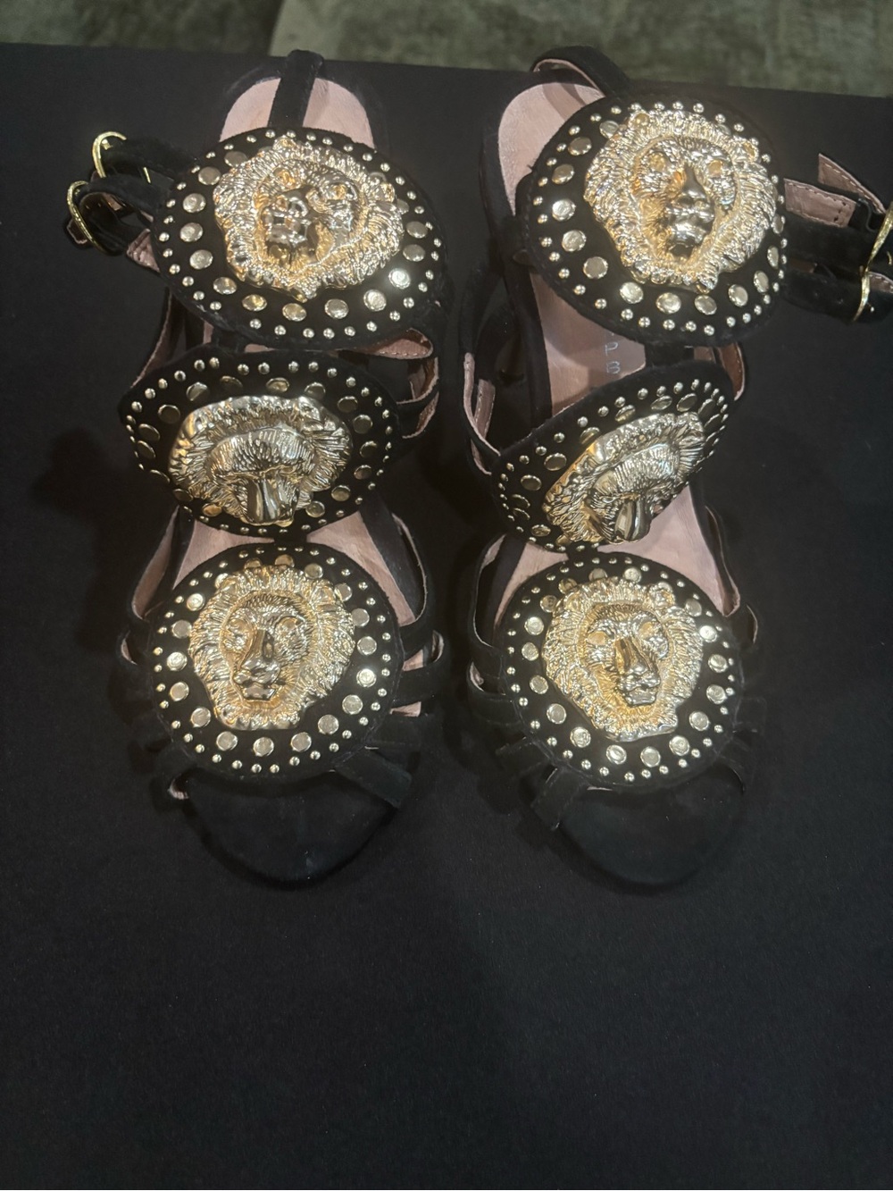 Jeffrey Campbell Covacha Lioness Goddess heelsSz 7.5 gold lion head black suede - Picture 3 of 11